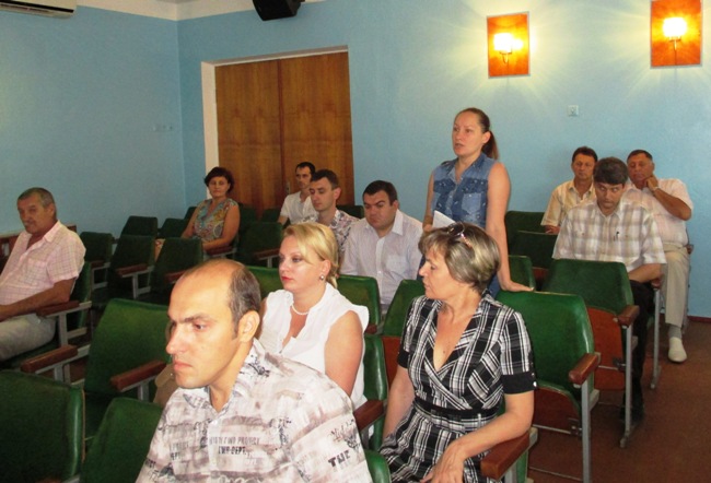 о ходе текущего курортного сезона 2015.