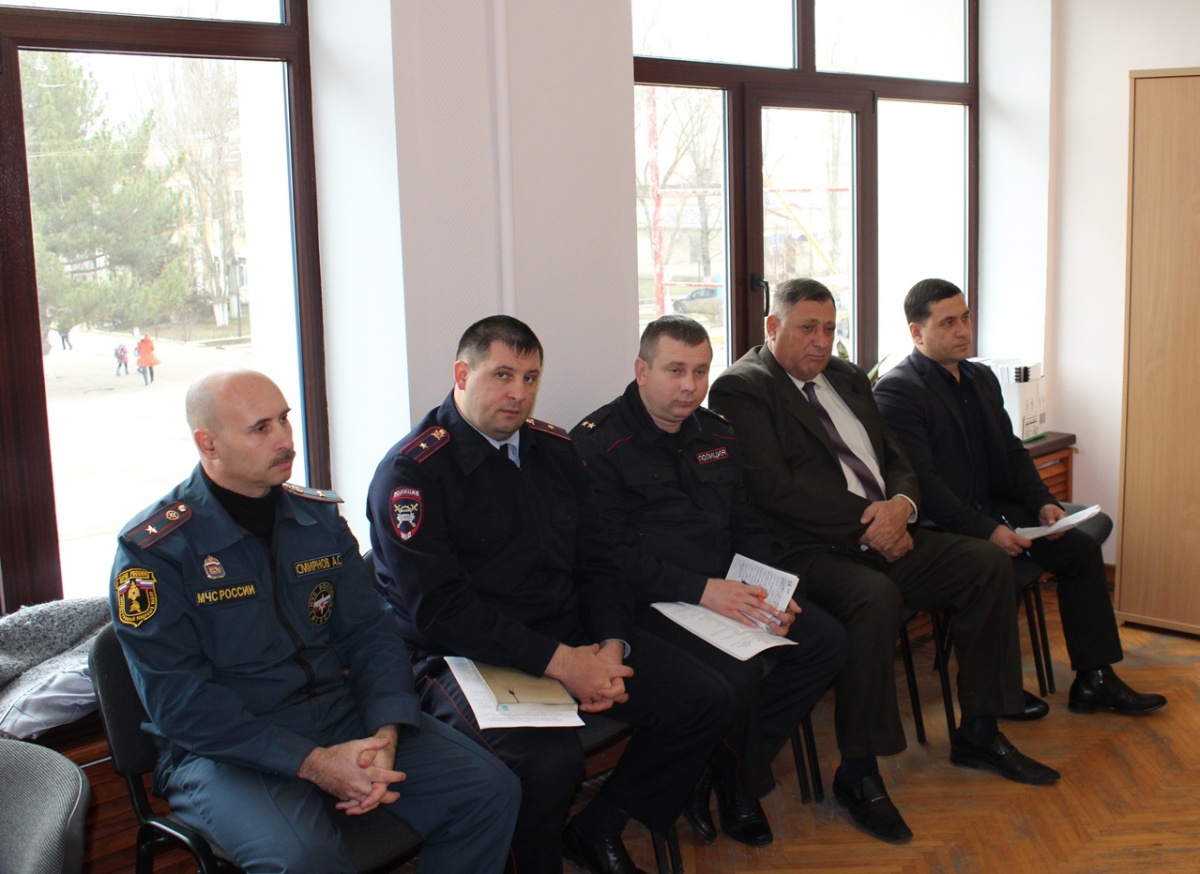 фрунзенский отдел полиции иваново. полиция ленинского района. начальник отдела полиции ленинского района. начальник полиции ленинского района перми. полиция ленинском районе.